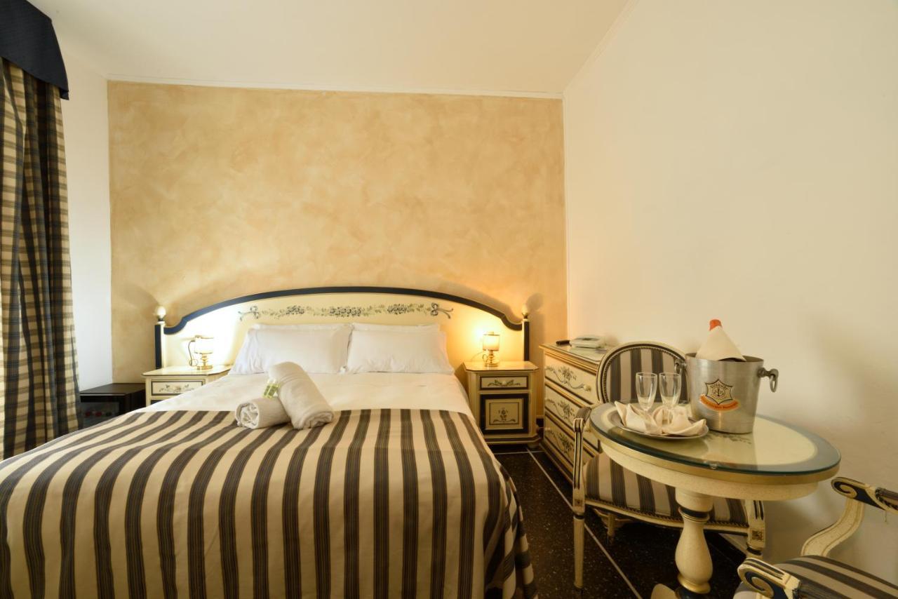 Hotel Morchio Mhotelsgroup Диано-Марина Экстерьер фото