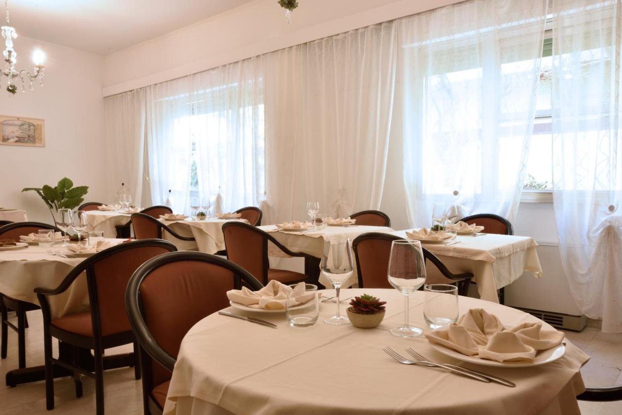 Hotel Morchio Mhotelsgroup Диано-Марина Экстерьер фото