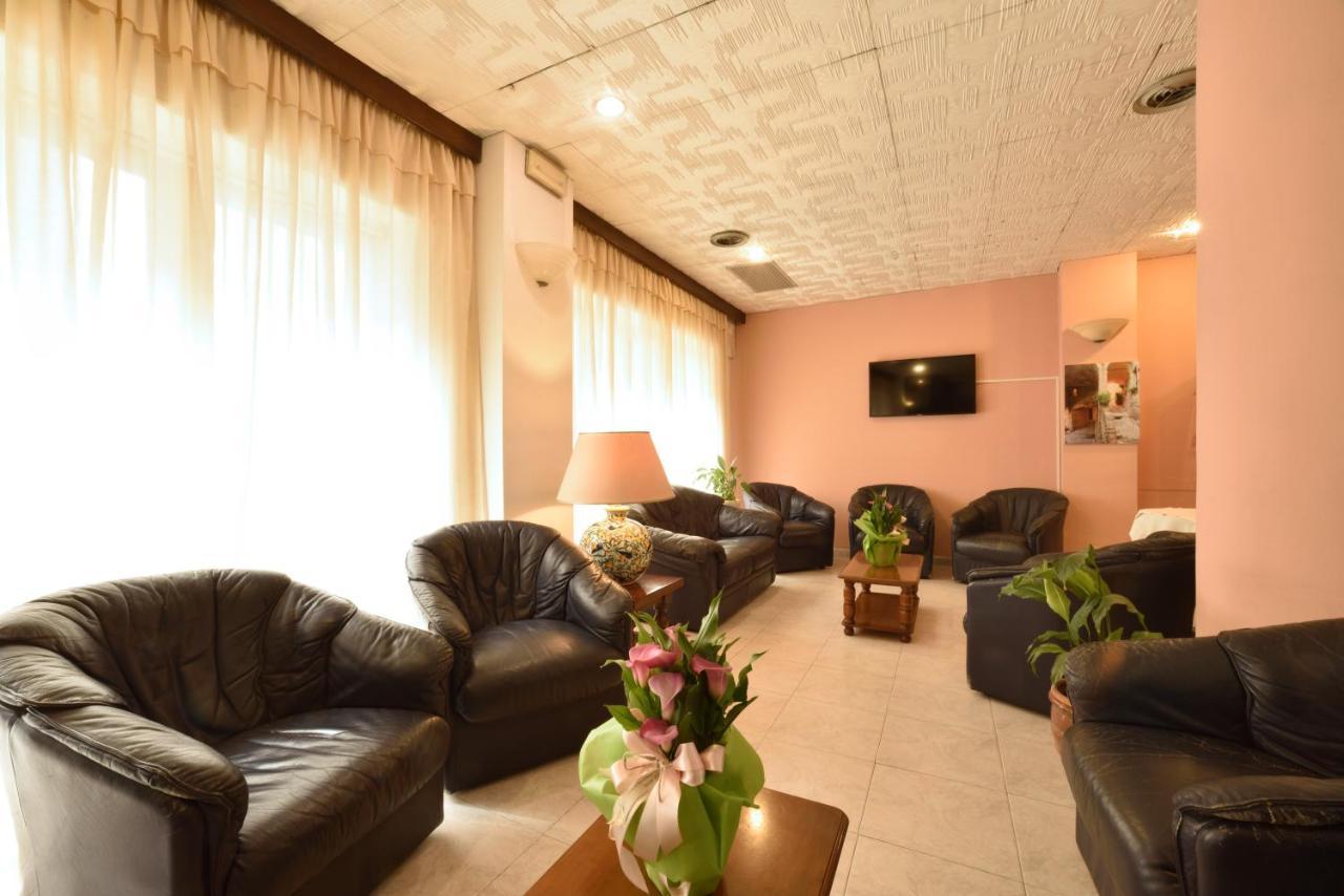 Hotel Morchio Mhotelsgroup Диано-Марина Экстерьер фото