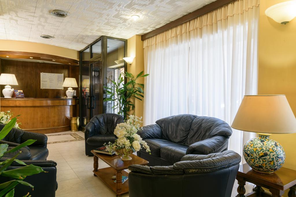 Hotel Morchio Mhotelsgroup Диано-Марина Экстерьер фото
