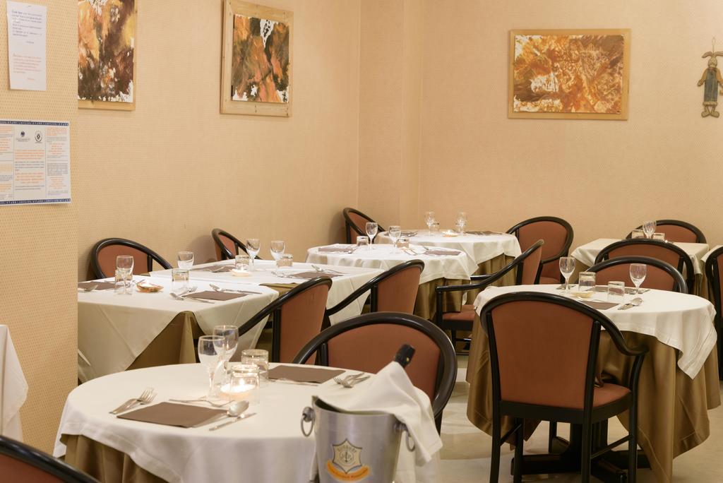 Hotel Morchio Mhotelsgroup Диано-Марина Экстерьер фото